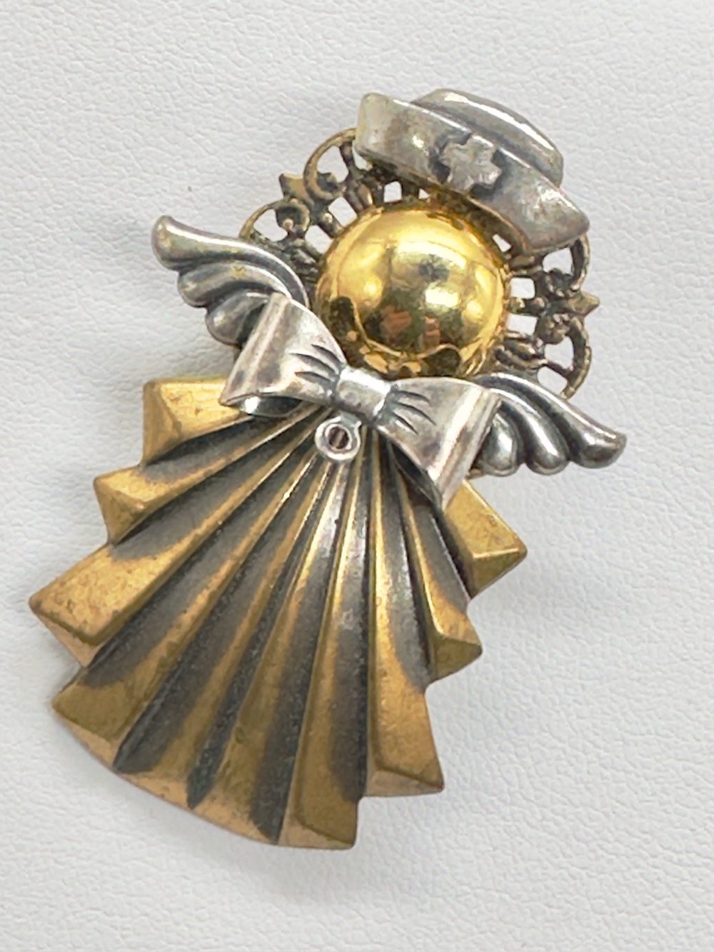 Brass Gold Silver Tone Angel Nurse Brooch Pin Doctor Medical Guardian